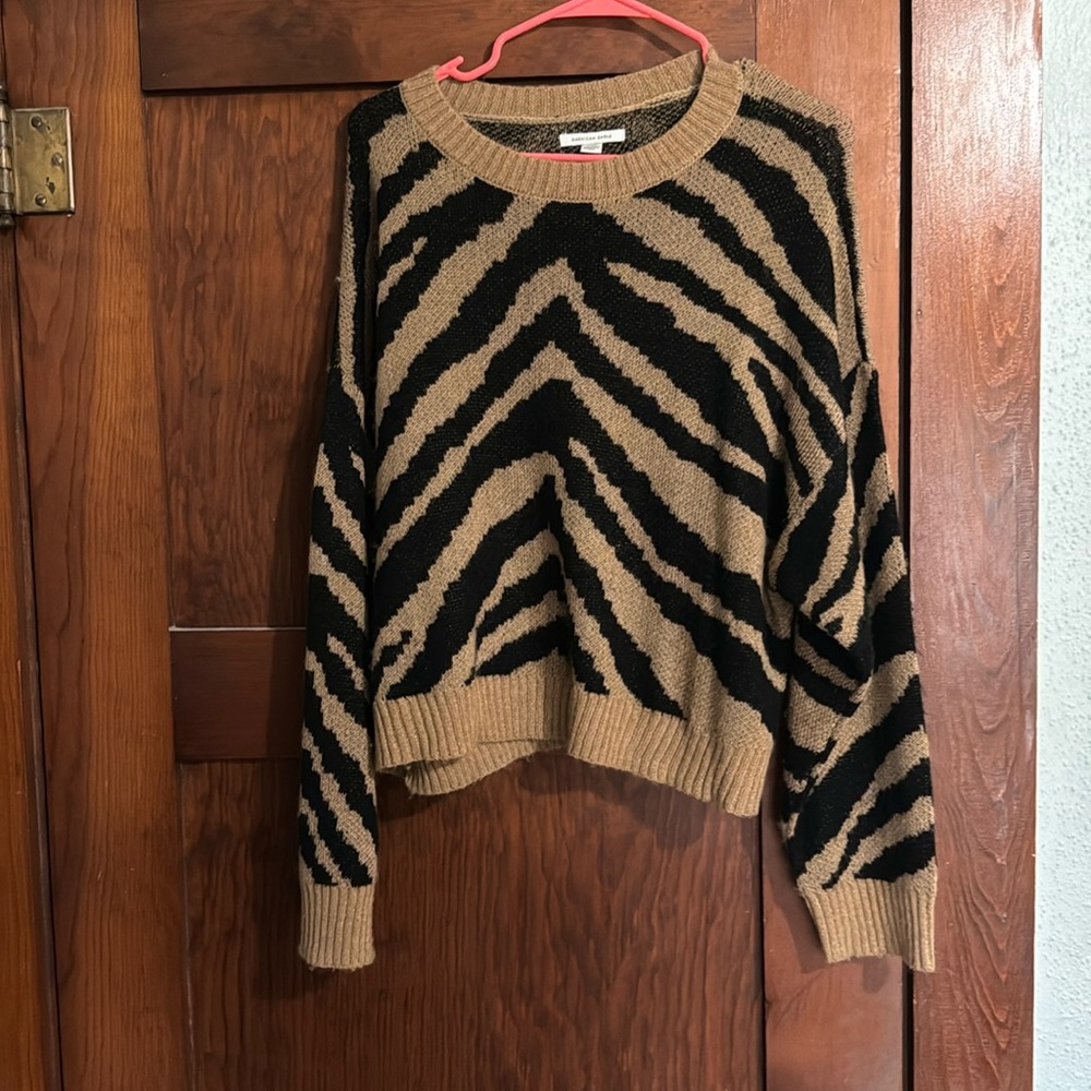 American Eagle sweater size M